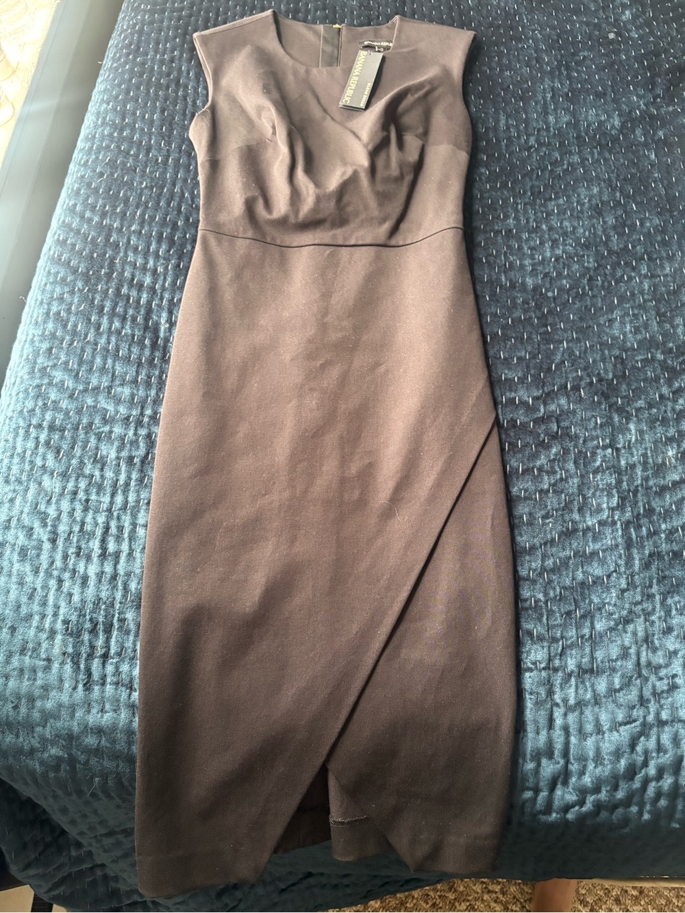 Banana Republic Black Sleeveless Midi Sheath Dress